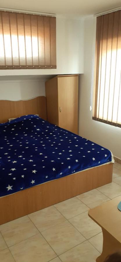 Pensiunea Lyo 2 Mai Cameră foto
